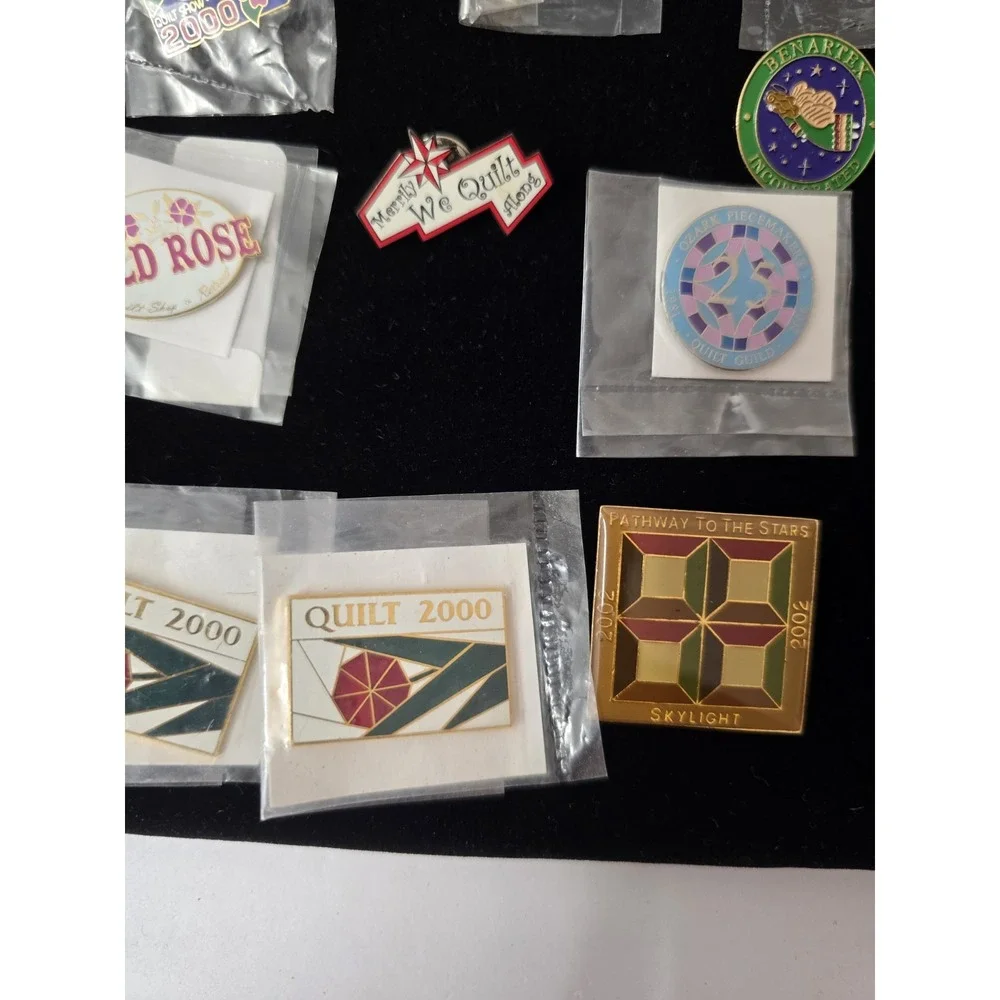 Quilting Show/ NQA PINS& Commemorative PENDANT LOT VARIOUS YEARS